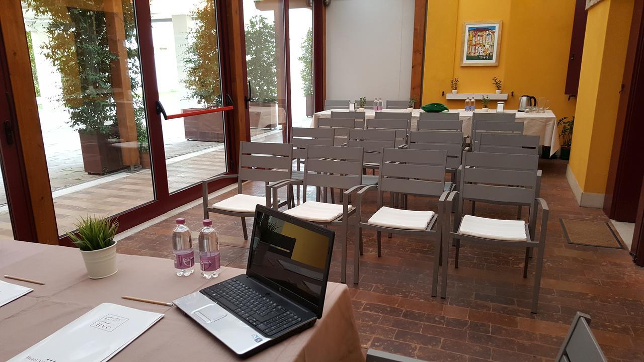 UNAWAY Ecohotel Villa Costanza Venezia Mestre Esterno foto